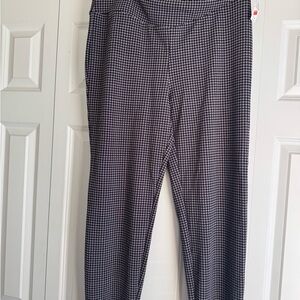 Maurices Black and White Houndstooth Pants